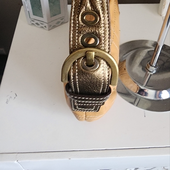 COACH VINTAGE Y2K Stylish Tan Studded VACHETTA LEATHER Shoulder Bag GUC - Picture 12 of 12